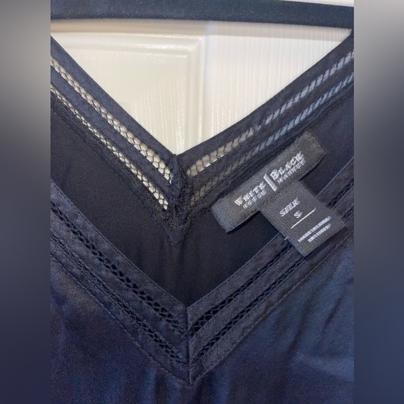White House/Black Market silk blouse • womans Small - Picture 5 of 5